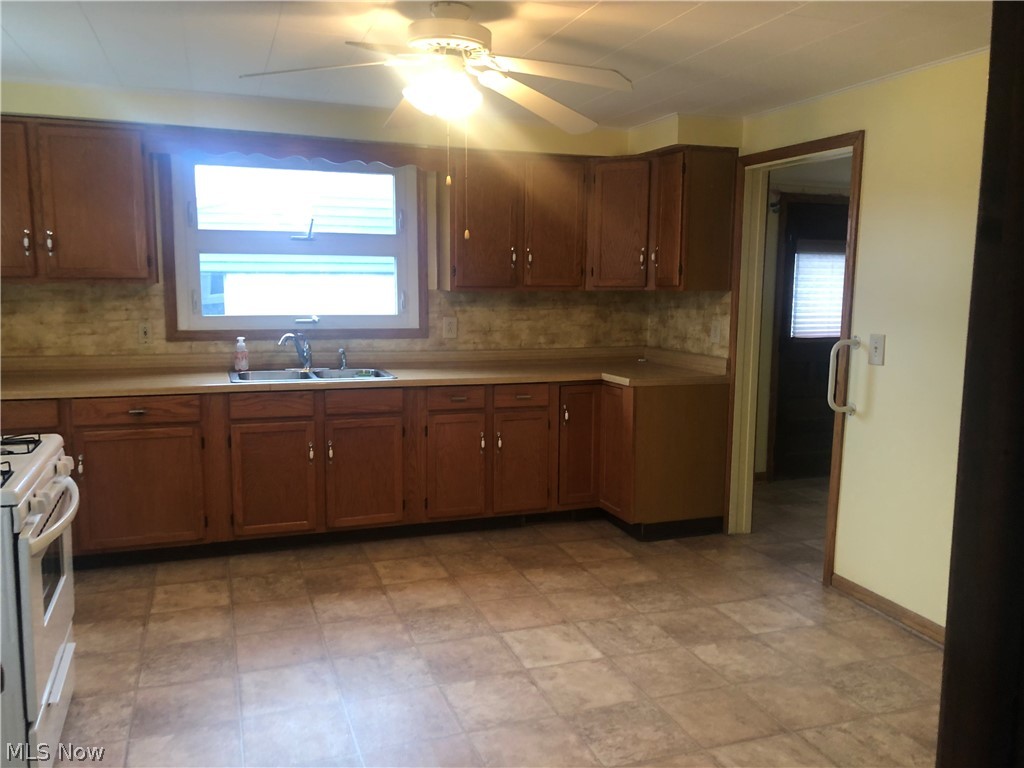 1327 West Waterloo Road Akron, OH 44314 - Photo 14 of 30 Gallery Image 14