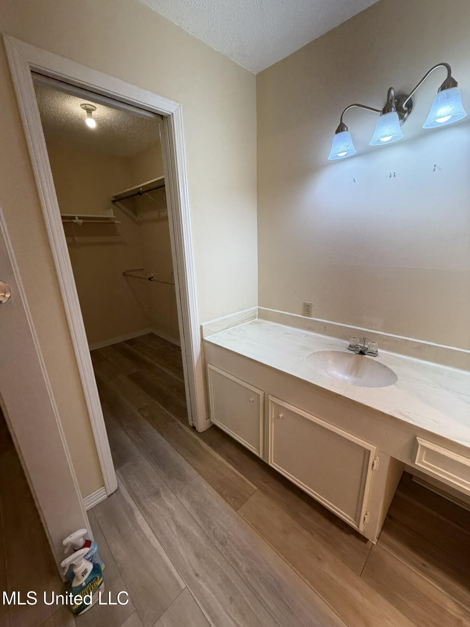 9 Janice Circle Natchez, MS 39120 - Photo 14 of 15 IMG_7807