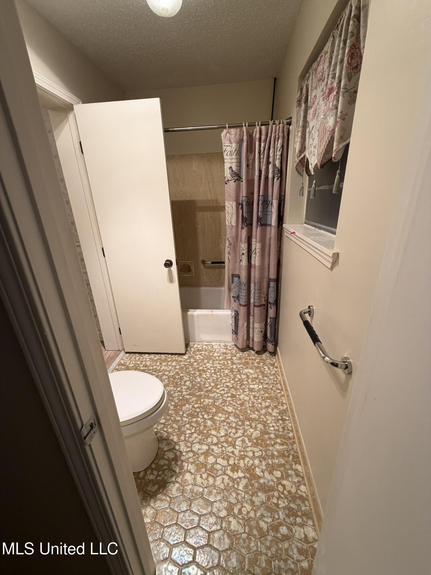 9 Janice Circle Natchez, MS 39120 - Photo 9 of 15 IMG_7802