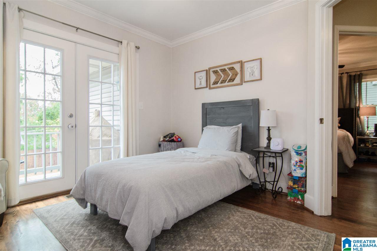 907 Irving Road Birmingham, AL 35209 - Photo 25 of 33