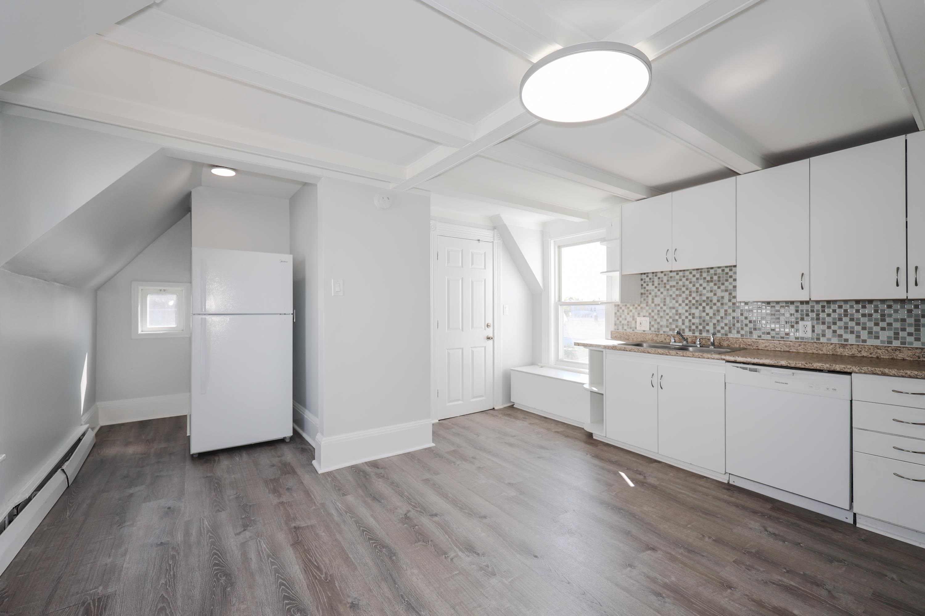 331 Spruce Street Manchester, NH 03103 - Photo 28 of 58