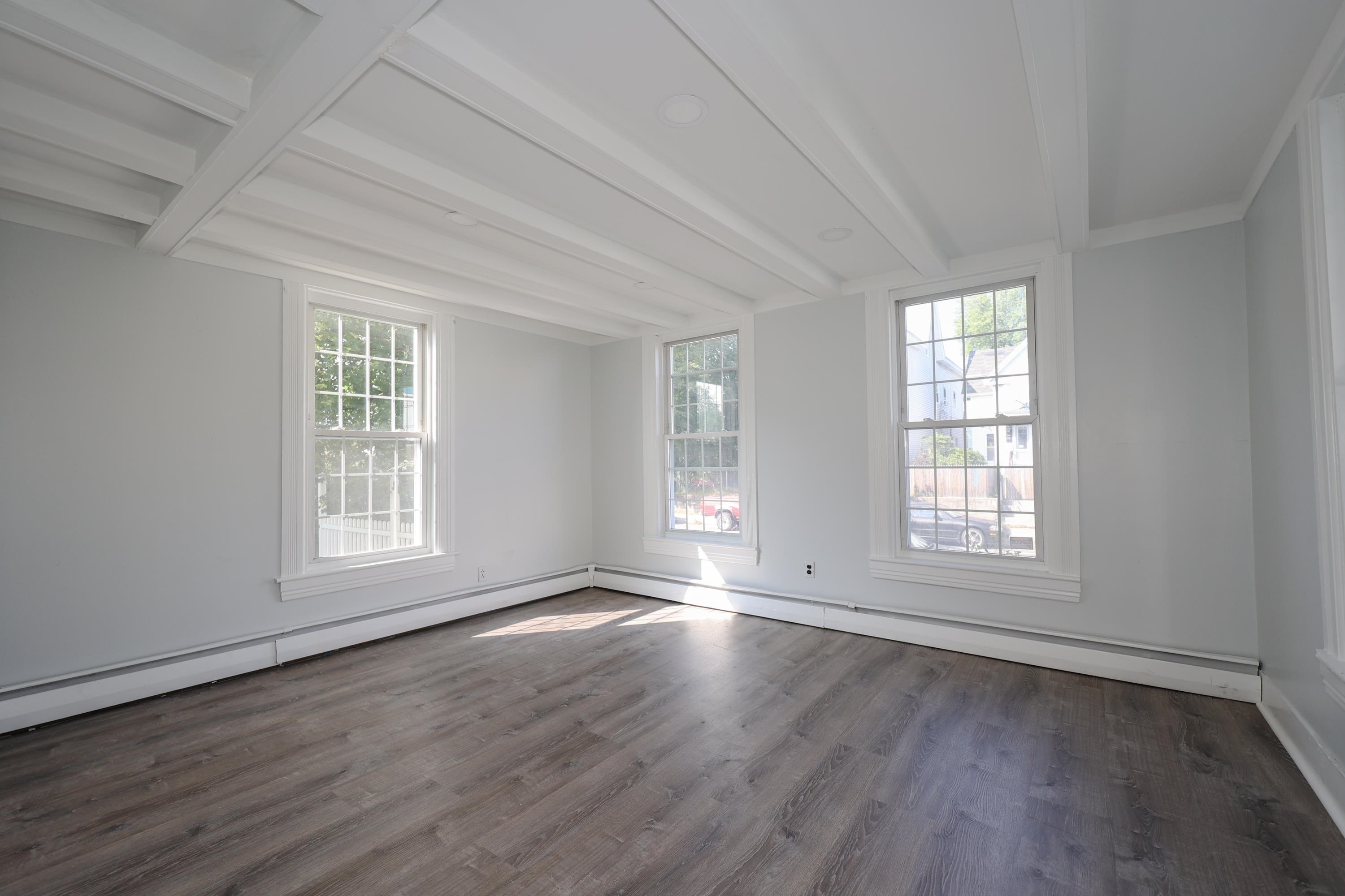331 Spruce Street Manchester, NH 03103 - Photo 31 of 58
