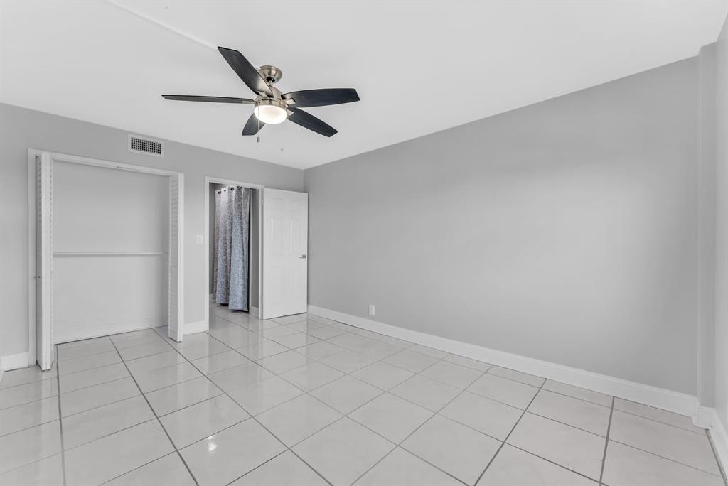 2555 Northeast 11th Street, Unit 708 Fort Lauderdale, FL 33304 - Photo 13 of 17 a view of an empty room