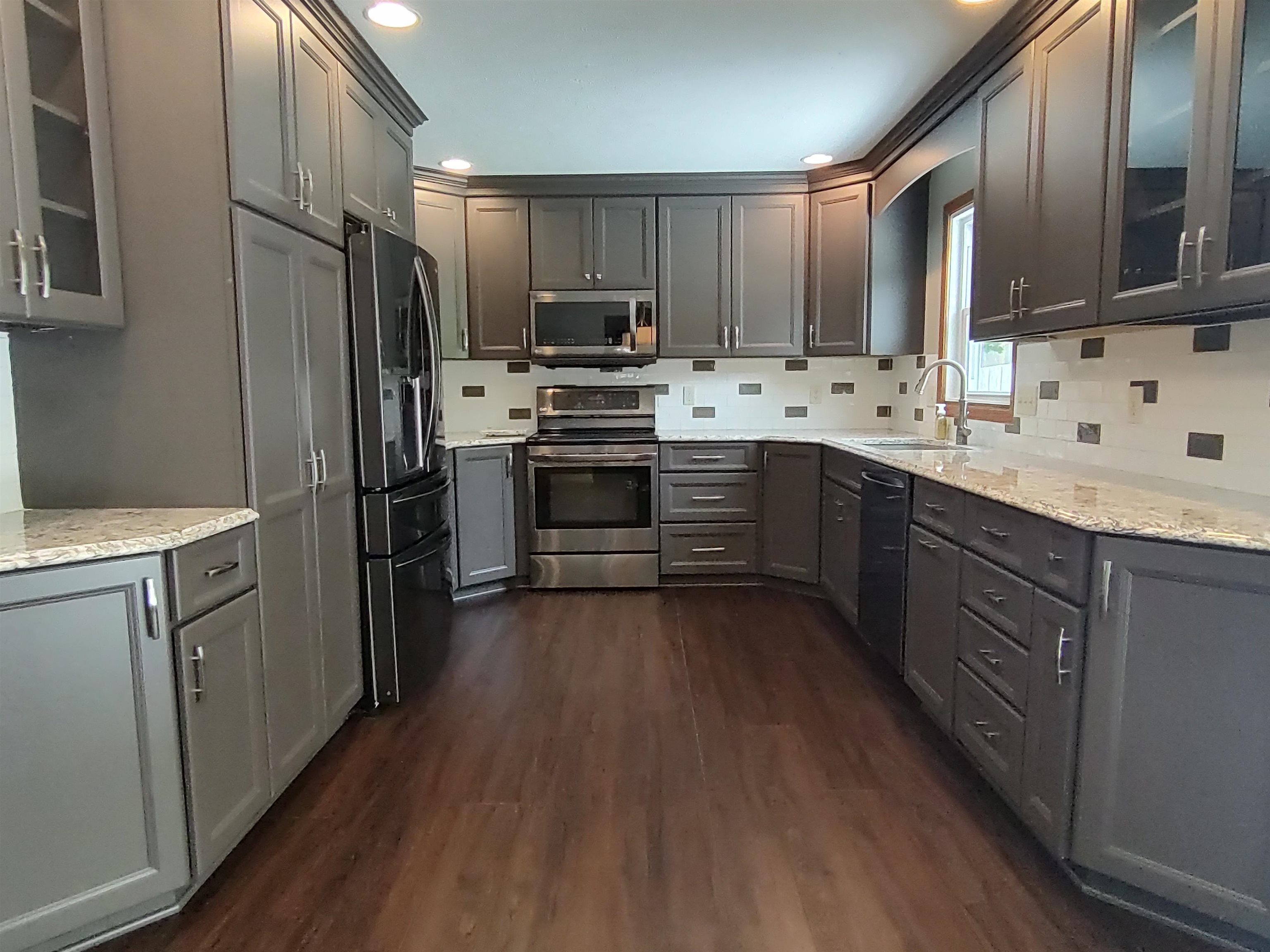 1174 Butler Road Rockford, IL 61108 - Photo 19 of 35
