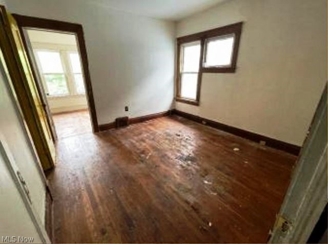 1606 Eddington Road Cleveland, OH 44118 - Photo 7 of 16 Gallery Image 7
