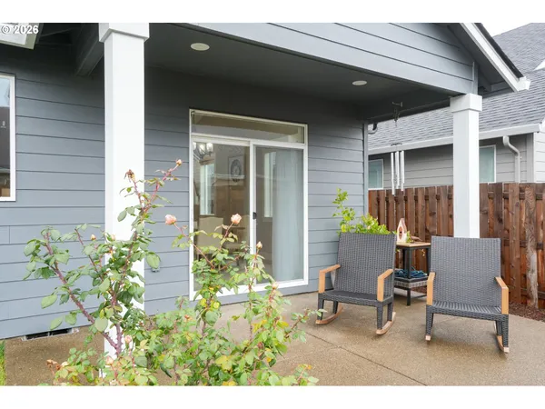 $525,000 | 1025 Sassafras Street, Independence, OR 97351