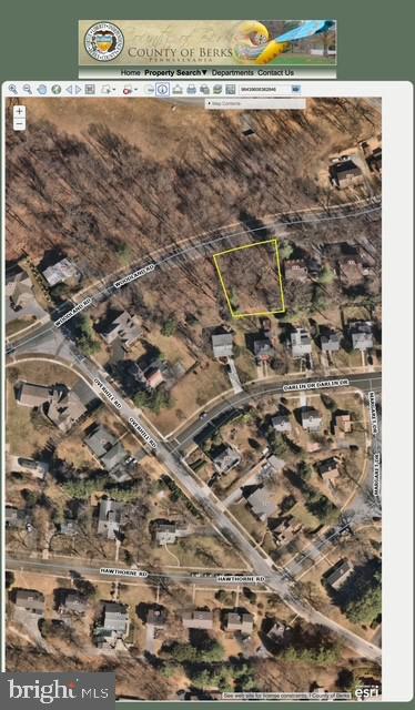 127 Woodland Road Reading, PA 19610 - Photo 2 of 3