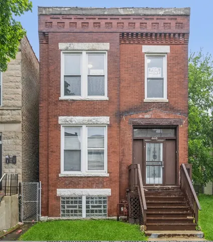 $220,000 | 6618 South Marquette Road, Chicago, IL 60637