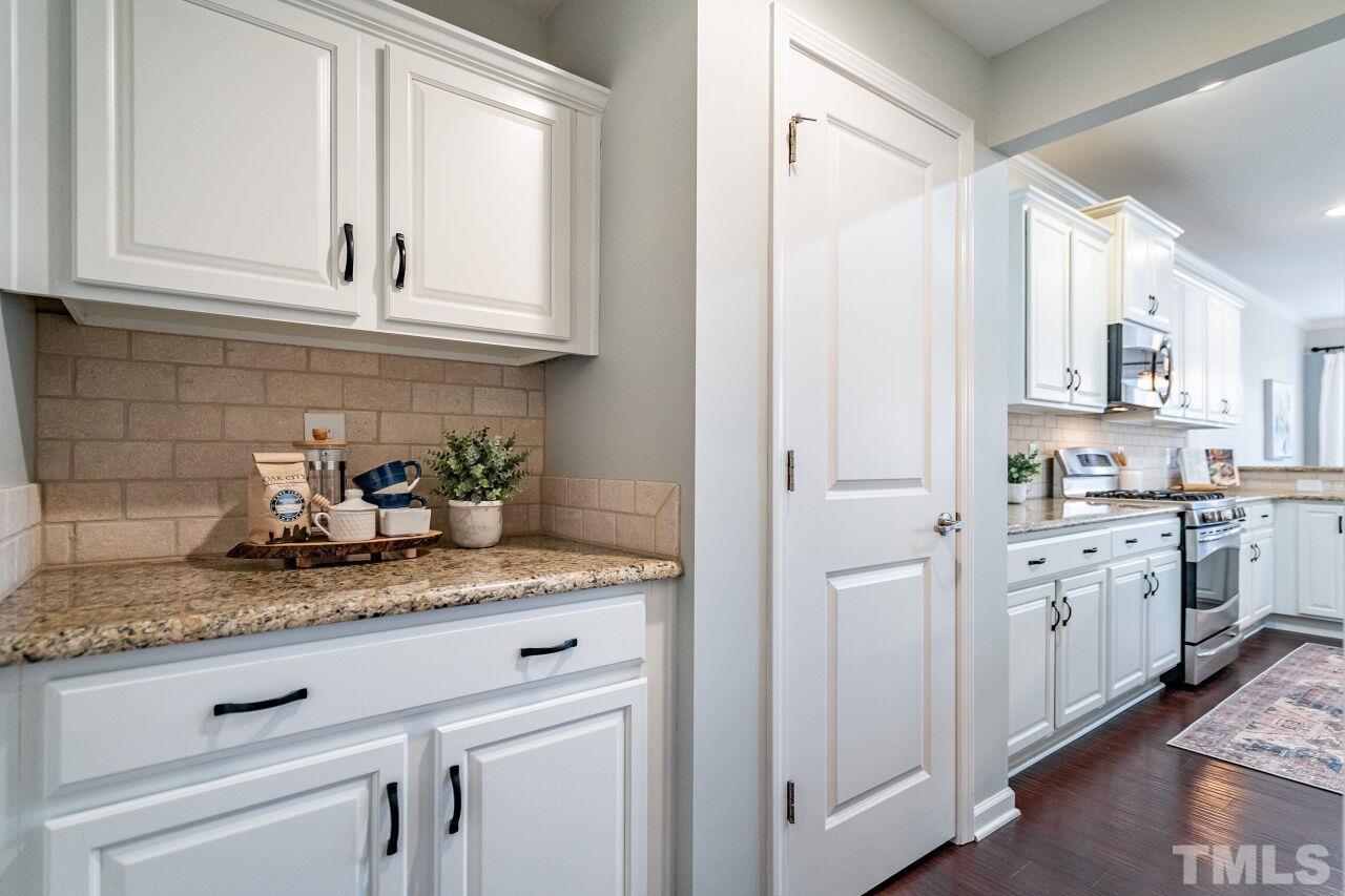 1400 Rodessa Run Raleigh, NC 27607 - Photo 11 of 29