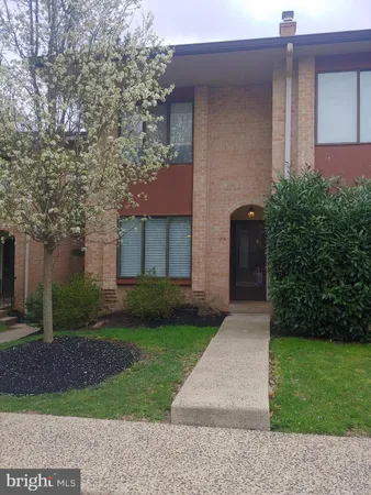 $2,650 | 214 Stonybrook Drive, Unit 214, Norristown, PA 19403