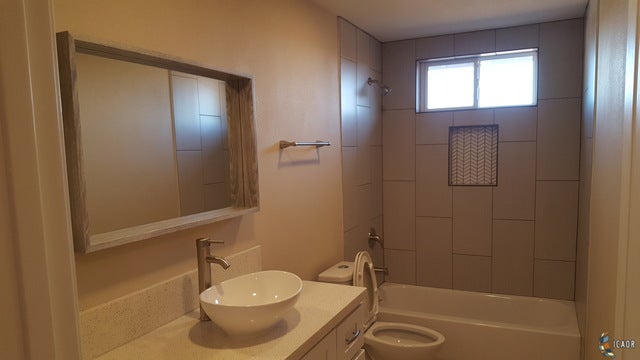 481 Santa Rosa Road El Centro, CA 92243 - Photo 22 of 37 Gallery Image 22