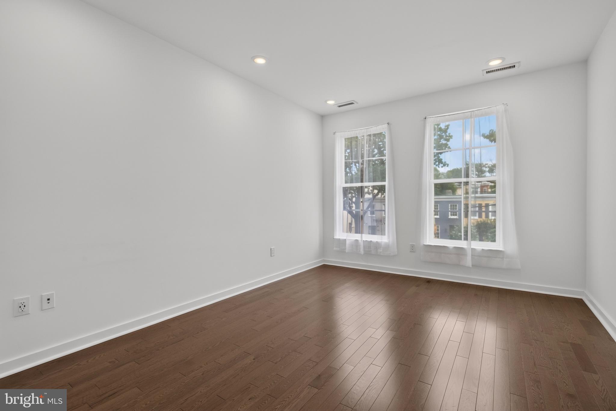 300 8th Street Northeast, Unit 209 Washington, DC 20002 - Photo 8 of 27 Eastern facing second floor unit