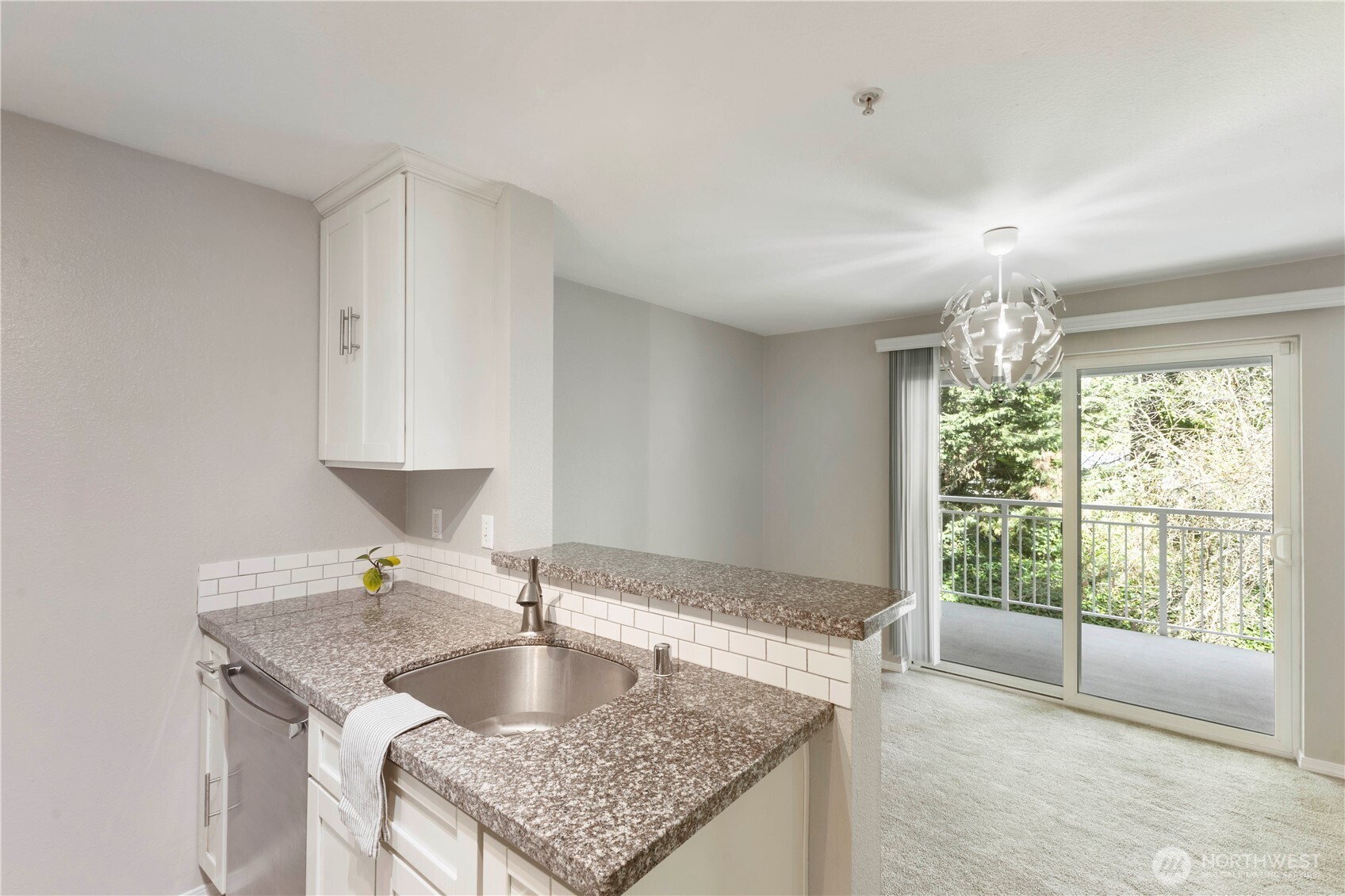 11002 Southeast Petrovitsky Road, Unit G203 Renton, WA 98055 - Photo 7 of 26 Gallery Image 7