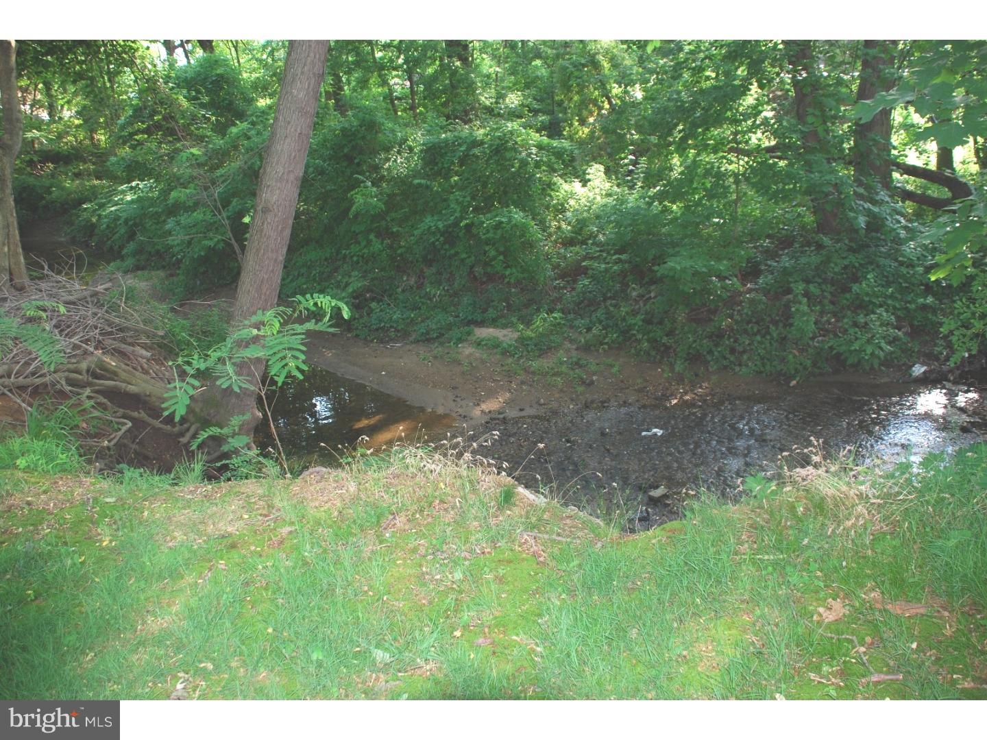 3646 Salina Road Philadelphia, PA 19154 - Photo 19 of 20 Gallery Image 19