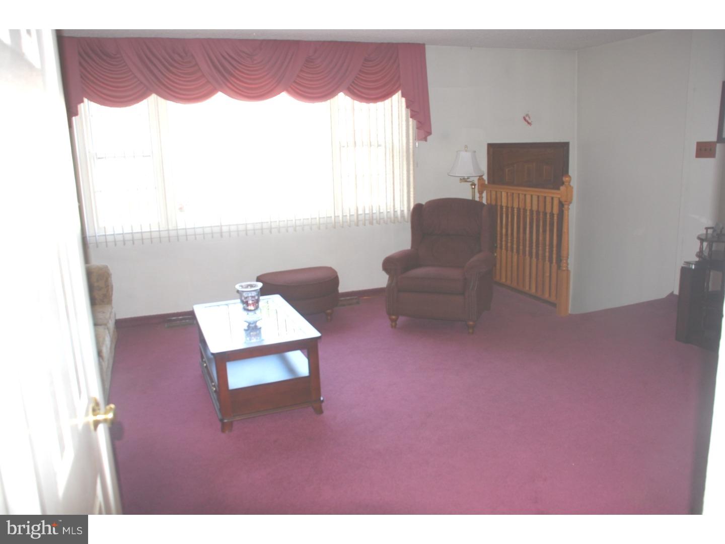 3646 Salina Road Philadelphia, PA 19154 - Photo 4 of 20 Gallery Image 4