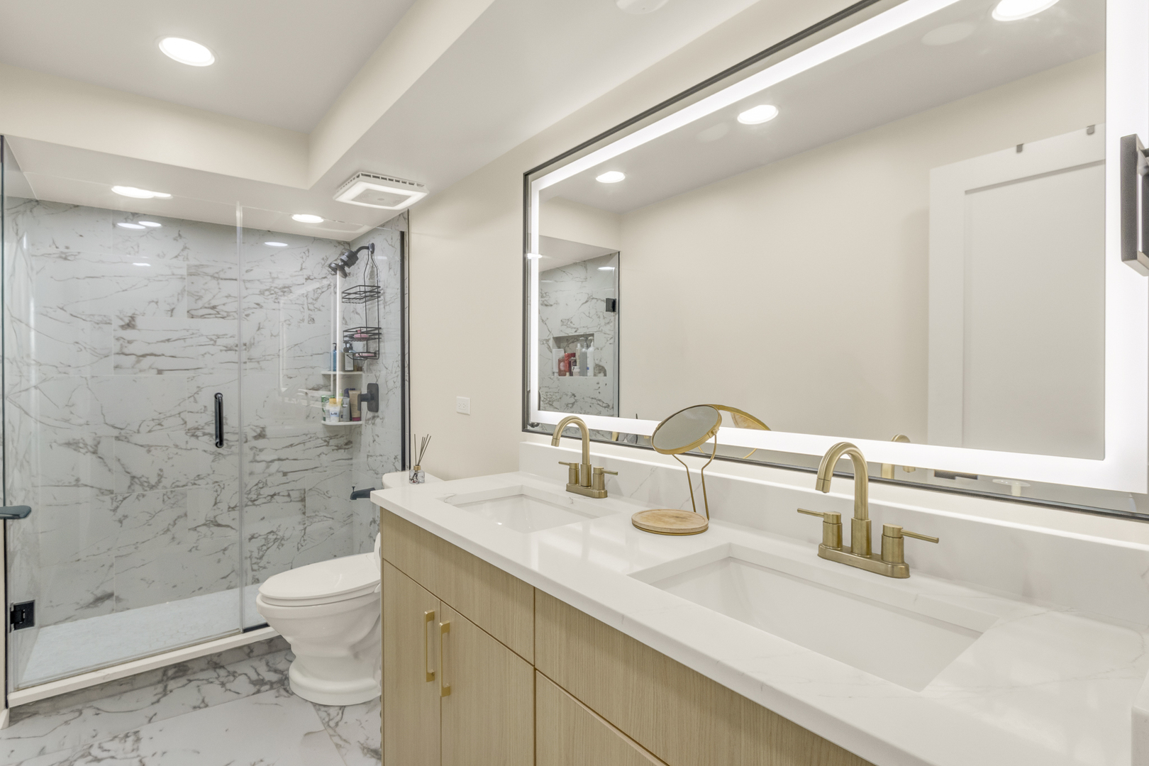 4229 North Keystone Avenue, Unit 1F Chicago, IL 60641 - Photo 7 of 21
