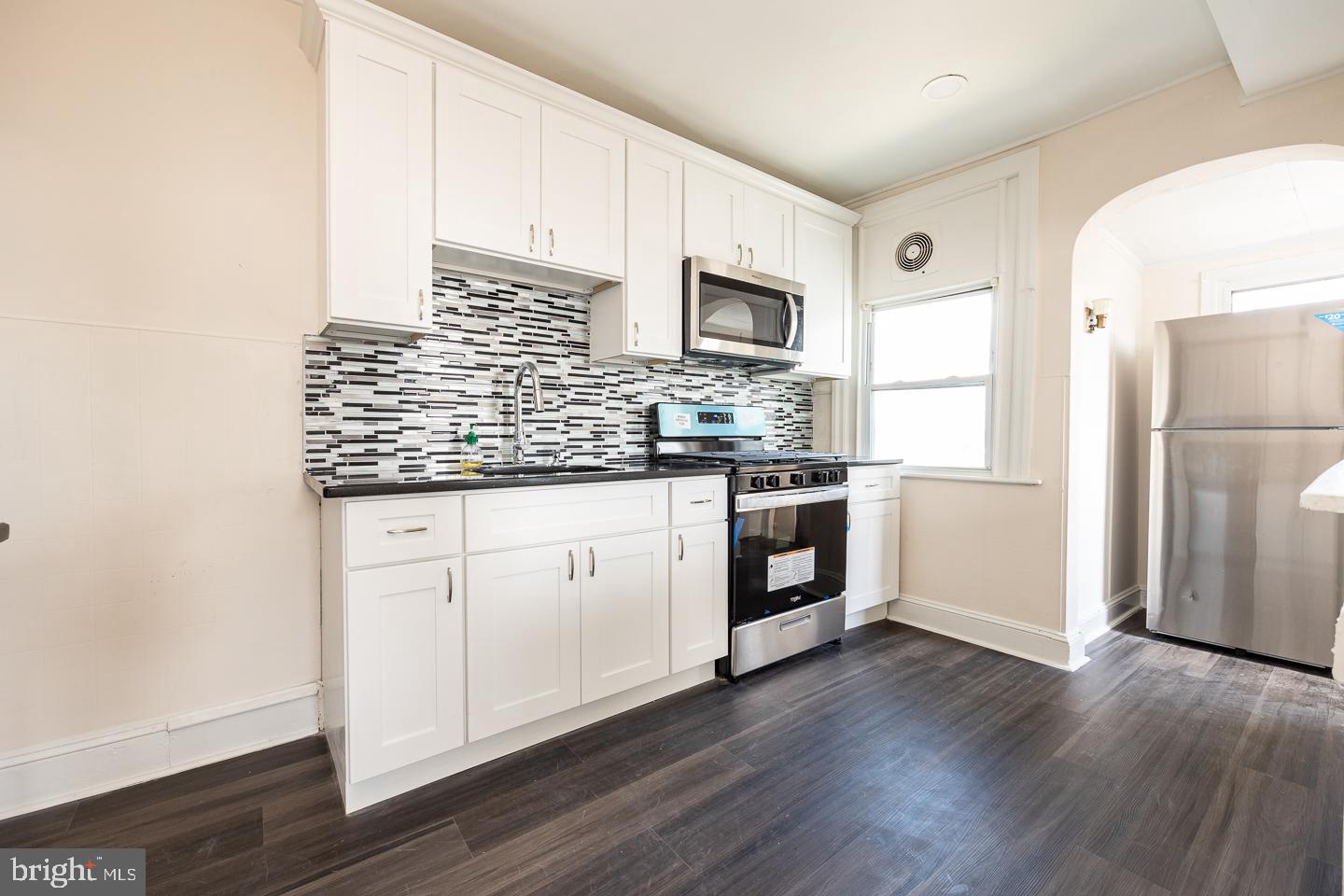 7 Ardsley Road Upper Darby, PA 19082 - Photo 9 of 29
