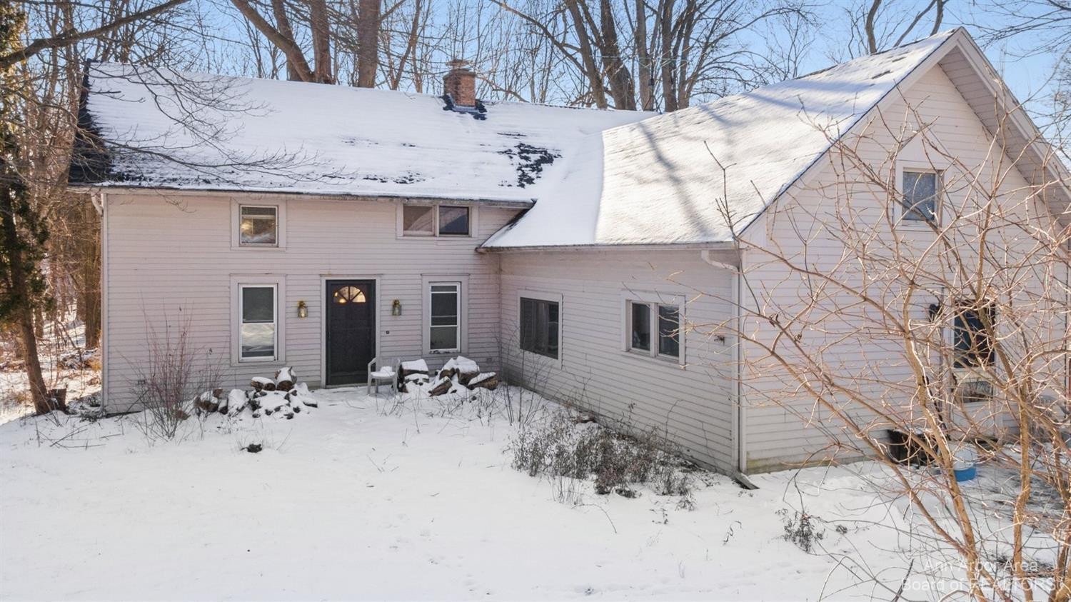 8101 Earhart Road South Lyon, MI 48178 - Photo 1 of 54 Photo 1