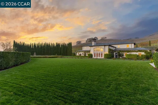 $16,500,000 | 10 Serenity Lane, Alamo, CA 94507