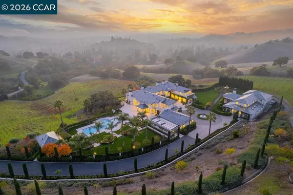 $16,500,000 | 10 Serenity Lane, Alamo, CA 94507