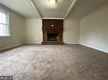 $2,295 | 712 Payton Drive, Fredericksburg, VA 22405