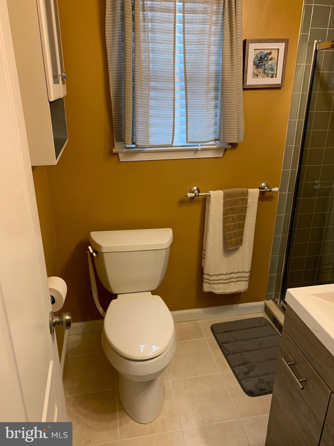 3208 Raye Road Thorndale, PA 19372 - Photo 18 of 36 Master Bath