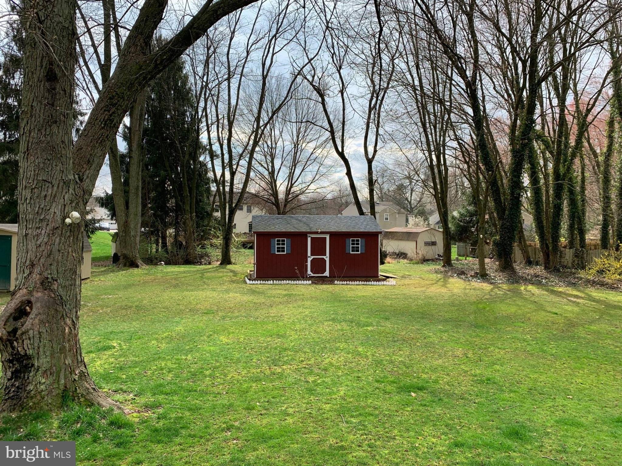 3208 Raye Road Thorndale, PA 19372 - Photo 34 of 36 Rear, Back Yard - View of Shed