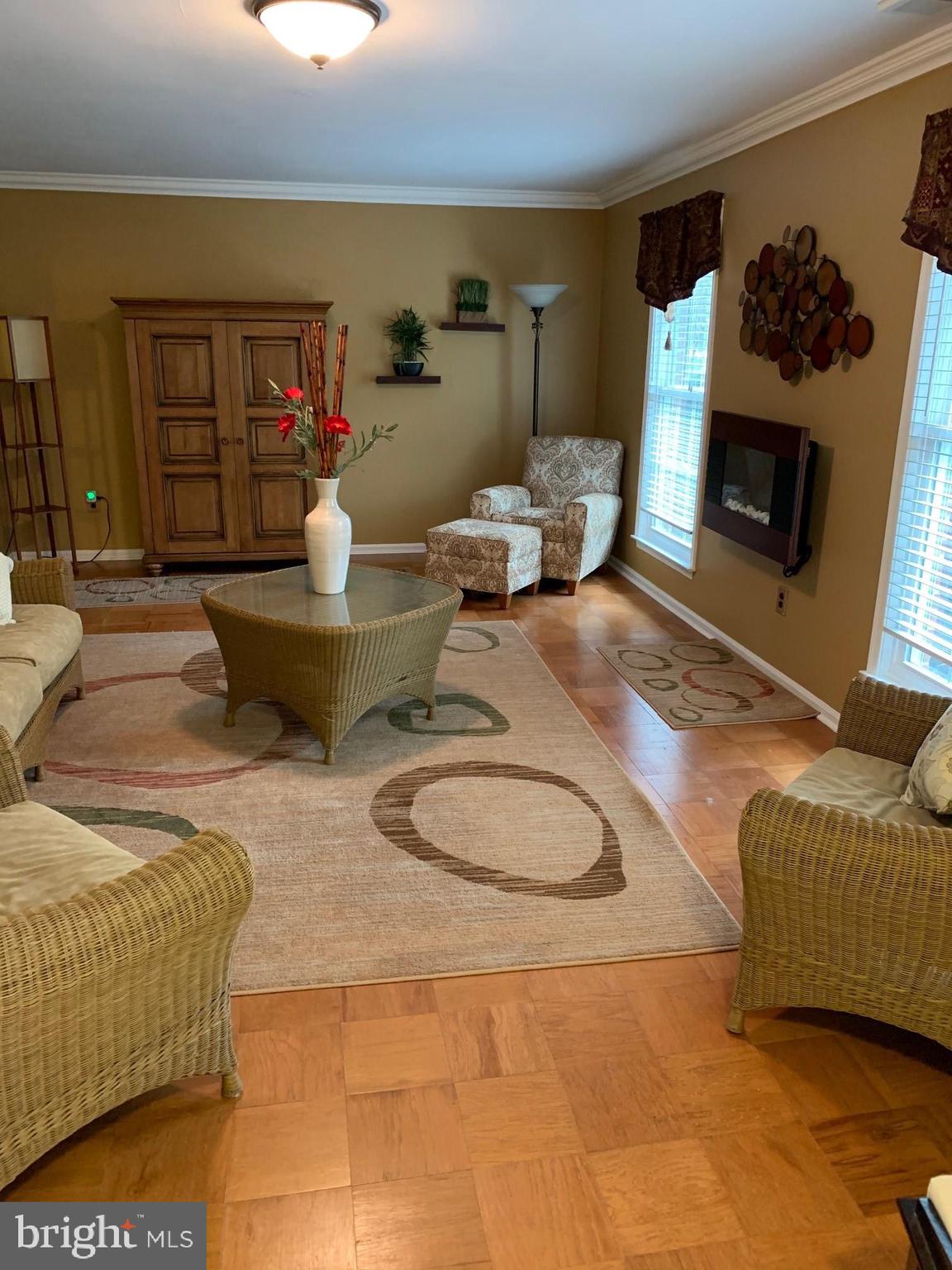 3208 Raye Road Thorndale, PA 19372 - Photo 8 of 36 Living Room