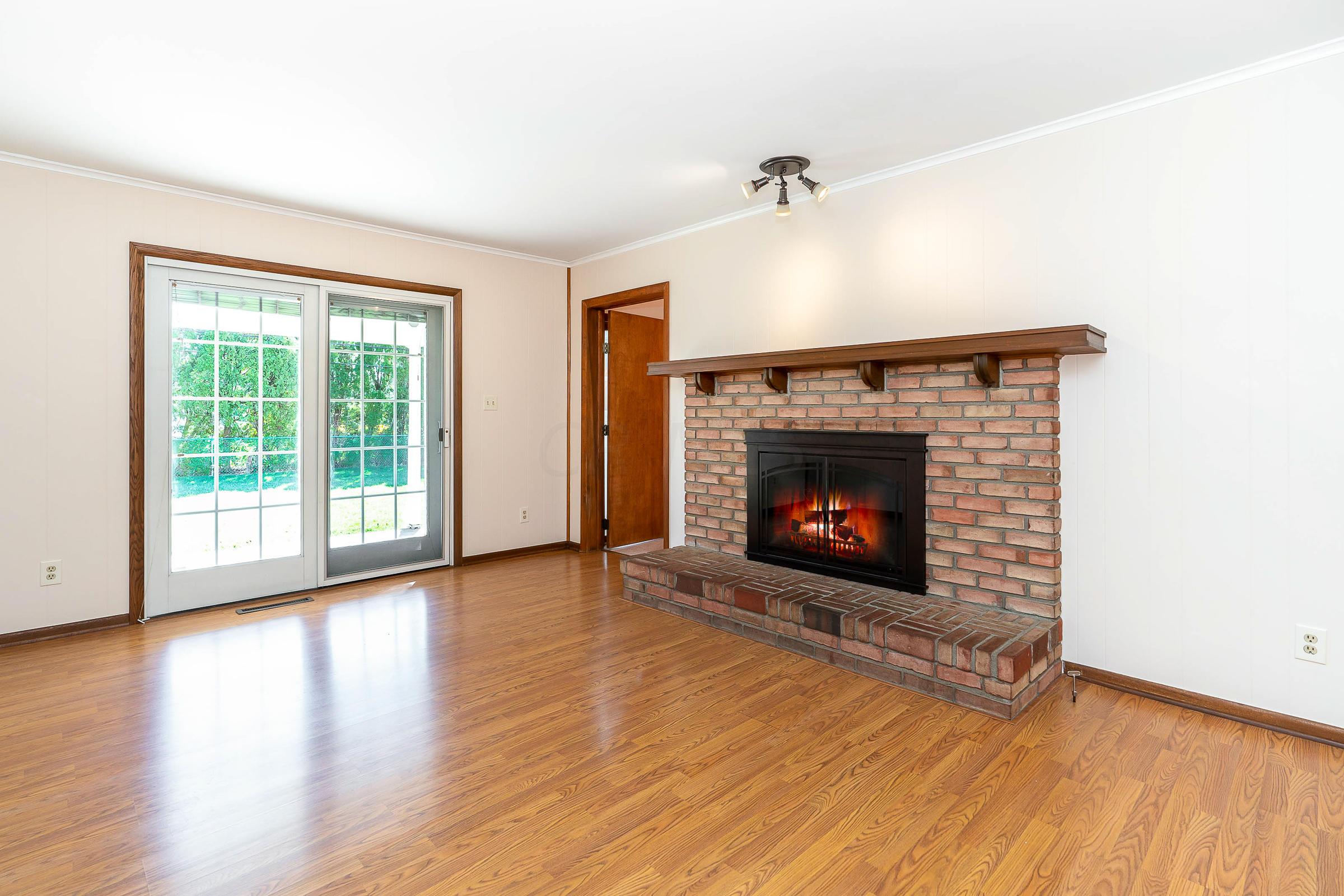 4480 Reed Road Columbus, OH 43220 - Photo 10 of 26 Gallery Image 10