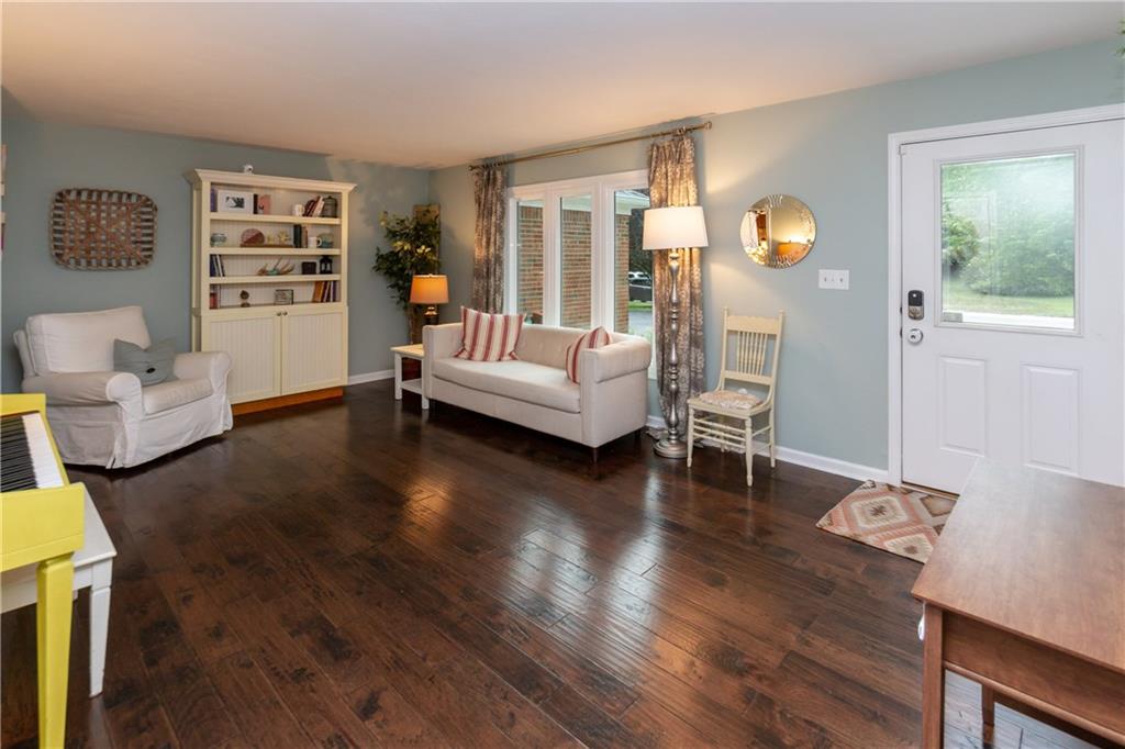 8410 Los Robles Road Fishers, IN 46038 - Photo 3 of 20 Gallery Image 3