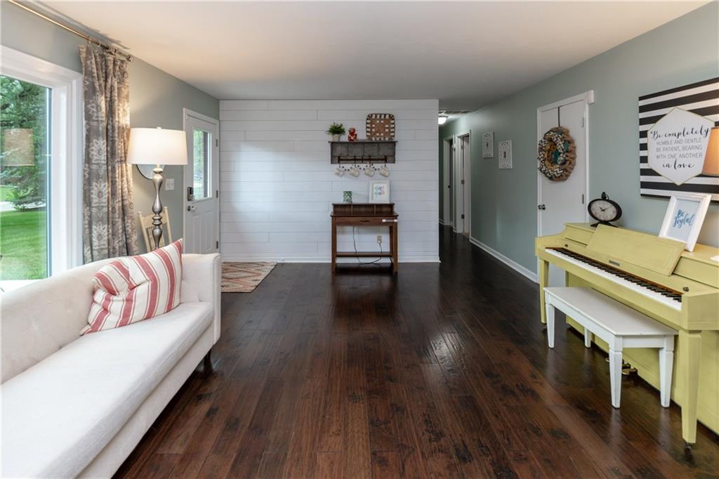 8410 Los Robles Road Fishers, IN 46038 - Photo 4 of 20 Gallery Image 4