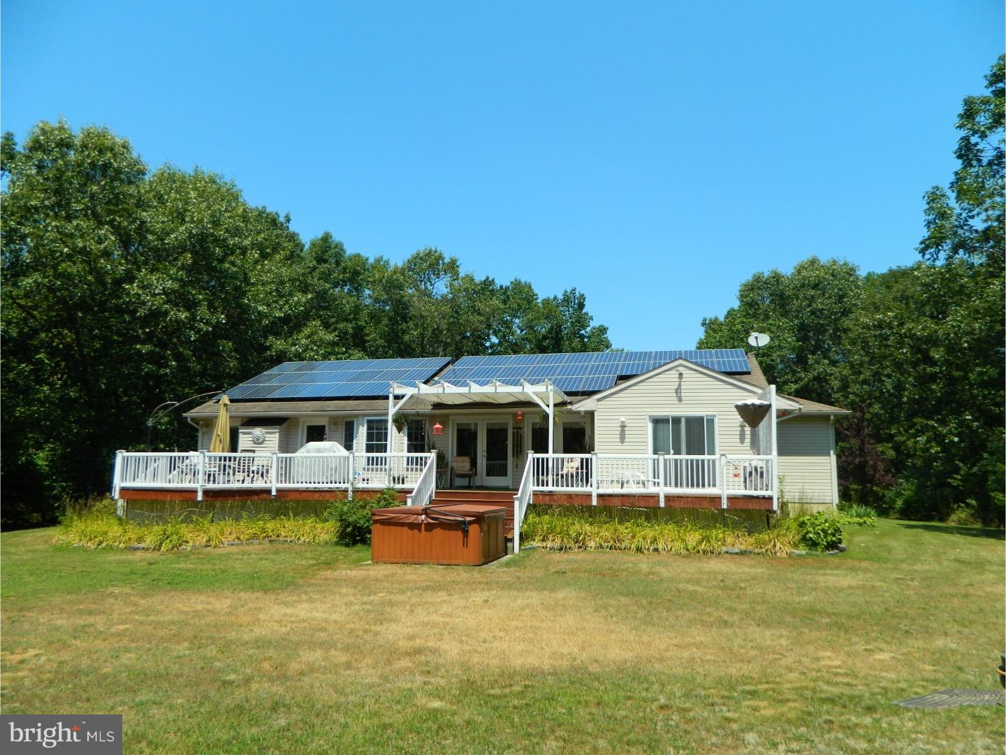 122 Blue Anchor Road Sicklerville, NJ 08081 - Photo 22 of 25 Exterior Back