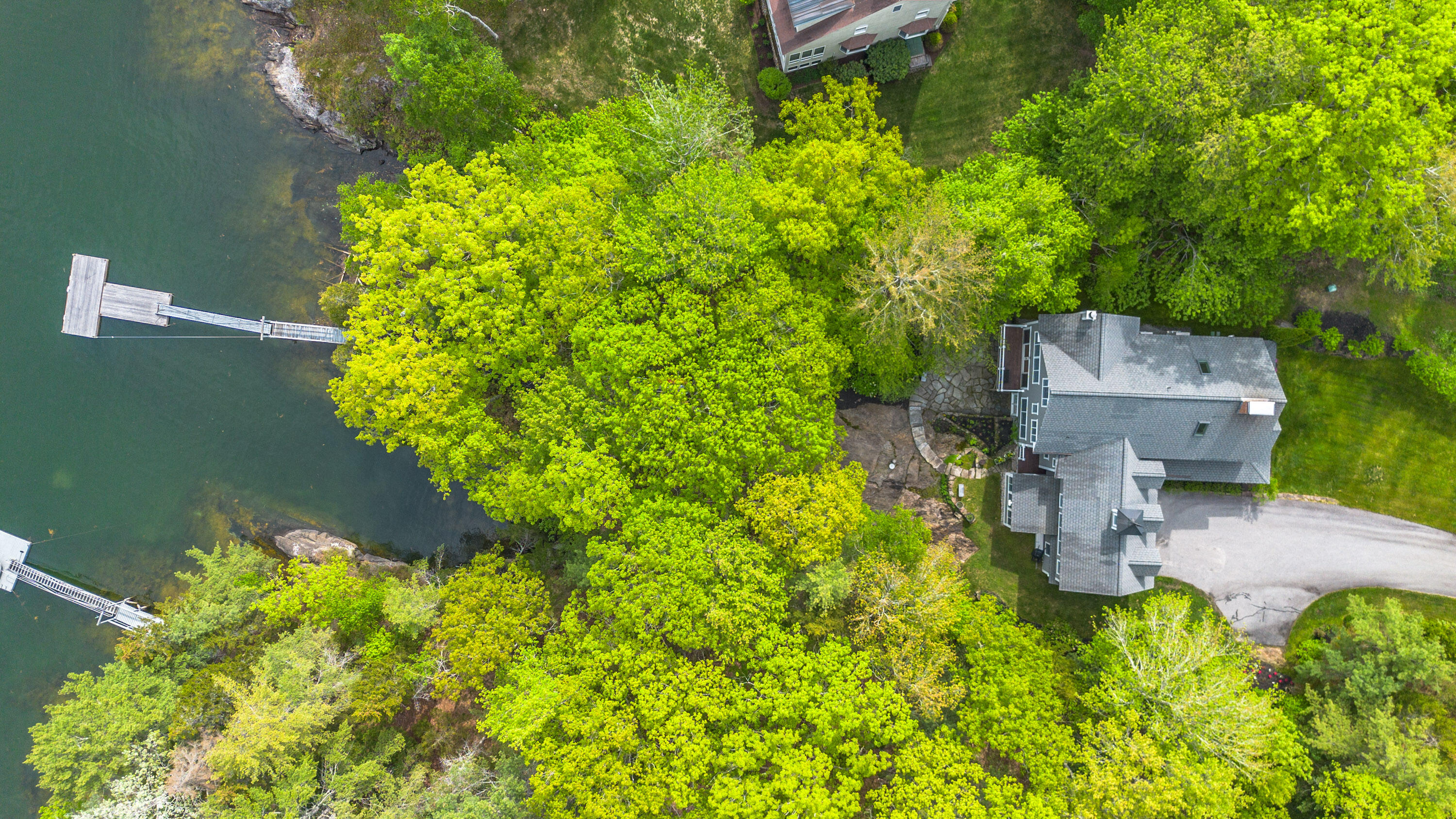 31 Painted Point Road Phippsburg, ME 04562 - Photo 2 of 48 20260527gp-60019