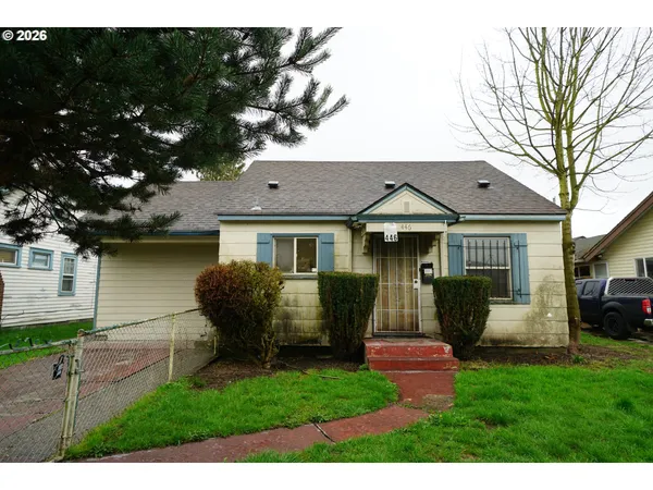 $230,000 | 446 20th Avenue, Longview, WA 98632