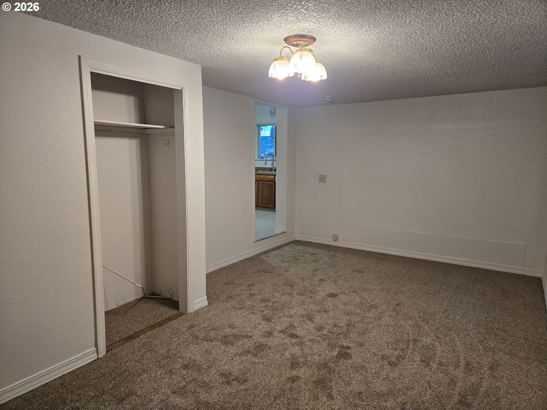 446 20th Avenue Longview, WA 98632 - Photo 13 of 28