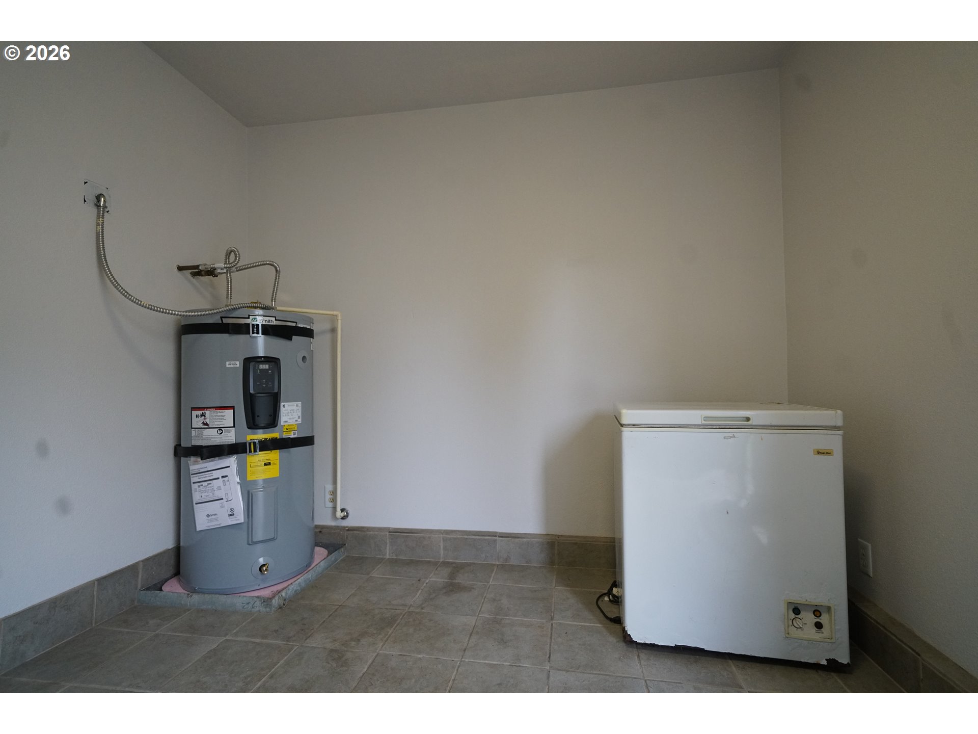 446 20th Avenue Longview, WA 98632 - Photo 15 of 28