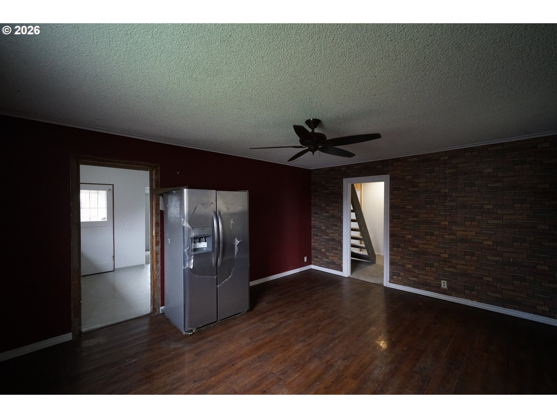 446 20th Avenue Longview, WA 98632 - Photo 5 of 28