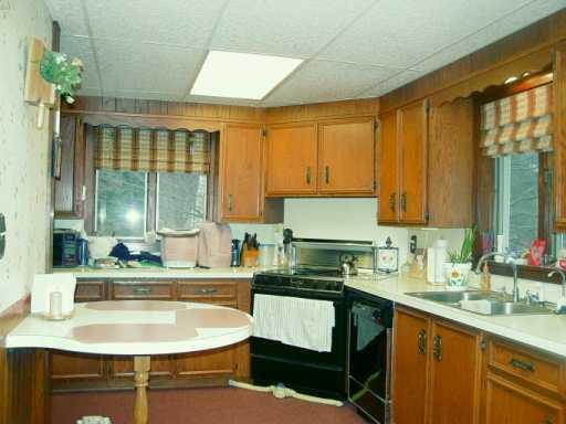 121 Saxonburg Road Butler, PA 16002 - Photo 2 of 8 Other.