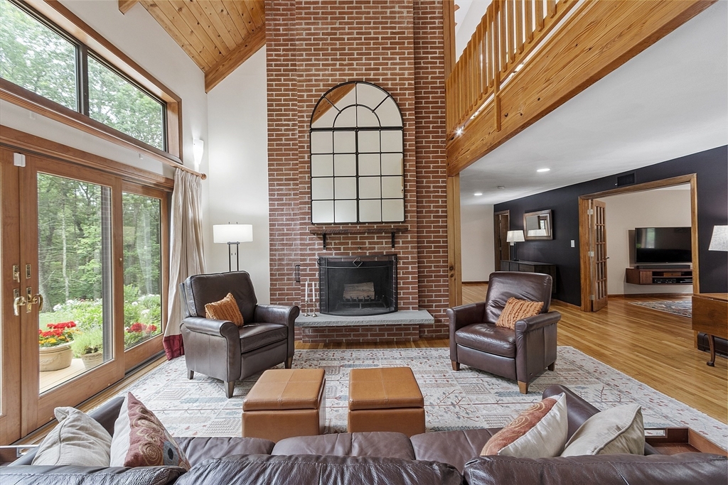 29 Oak Knoll Road Carlisle, MA 01741 - Photo 12 of 42