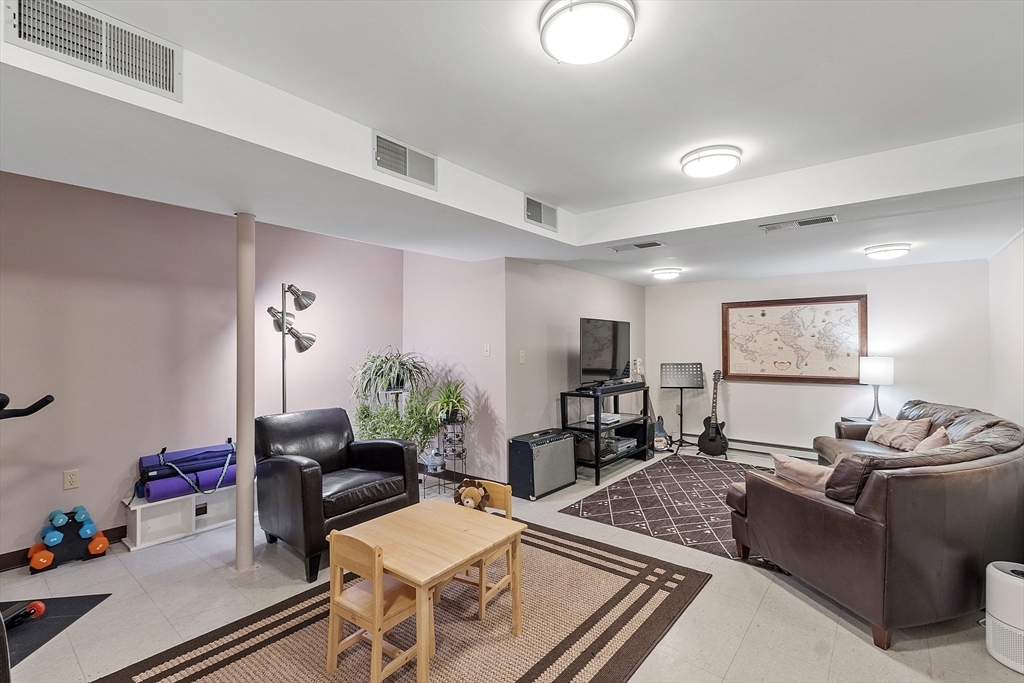 29 Oak Knoll Road Carlisle, MA 01741 - Photo 34 of 42