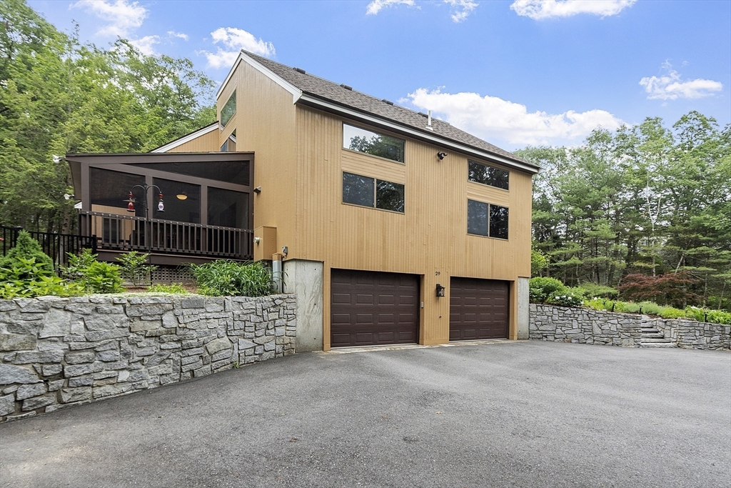 29 Oak Knoll Road Carlisle, MA 01741 - Photo 6 of 42