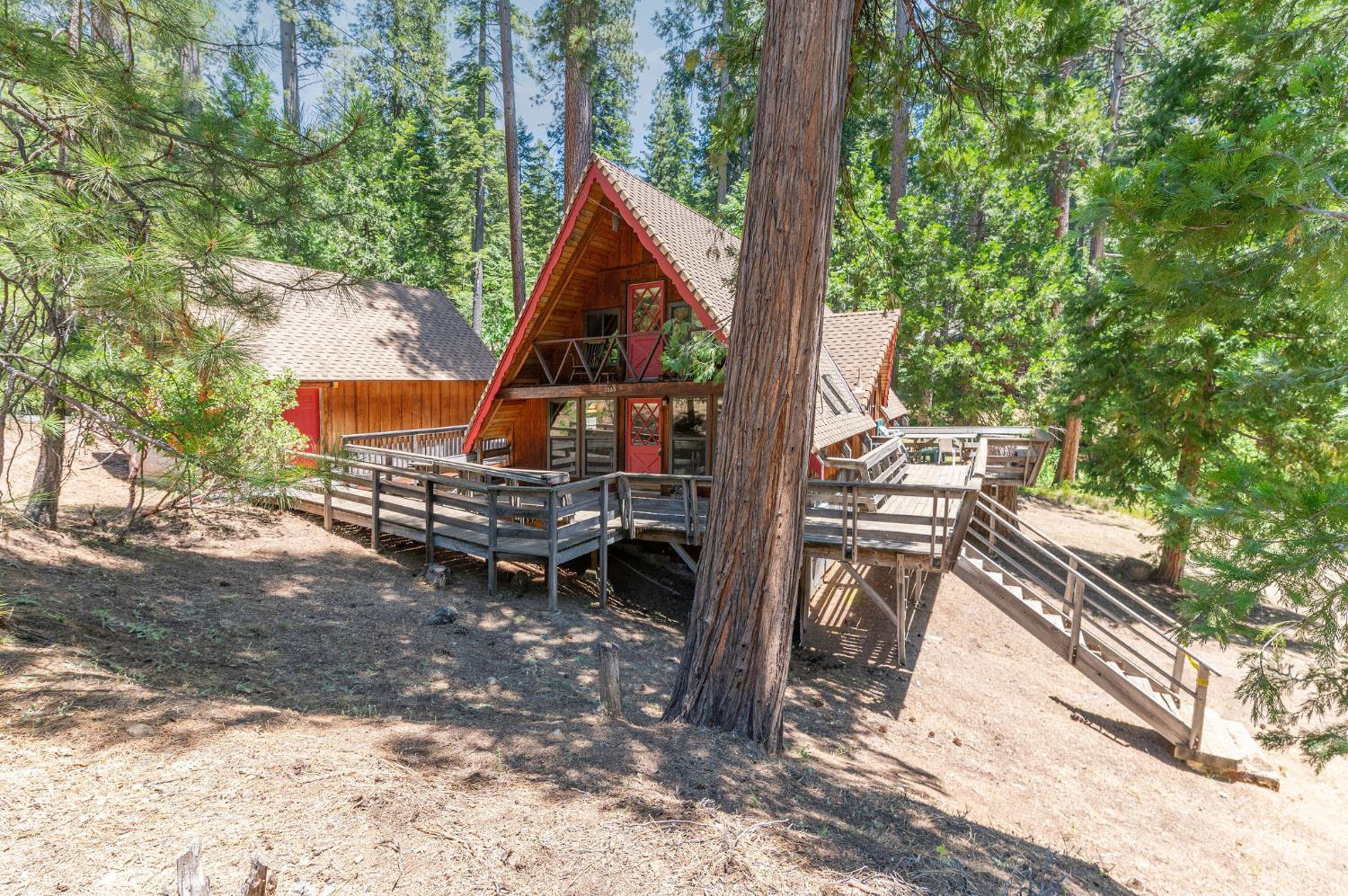 1380 Incline Way Arnold, CA 95223 - Photo 33 of 38
