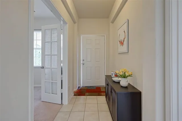 a view of livingroom with hardwood