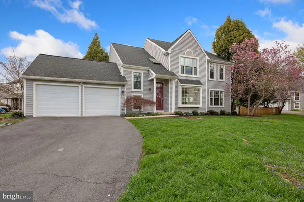 $4,250 | 13160 Ruby Lace Court, Herndon, VA 20171