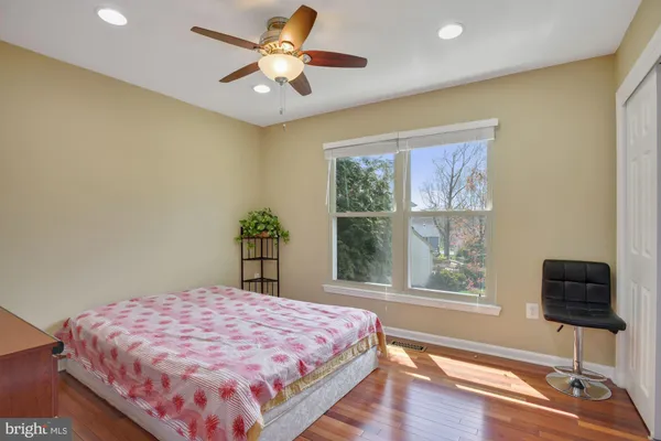 $4,250 | 13160 Ruby Lace Court, Herndon, VA 20171