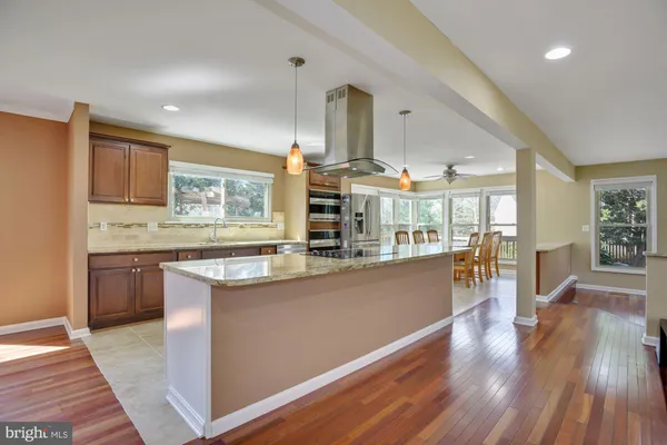 $4,250 | 13160 Ruby Lace Court, Herndon, VA 20171