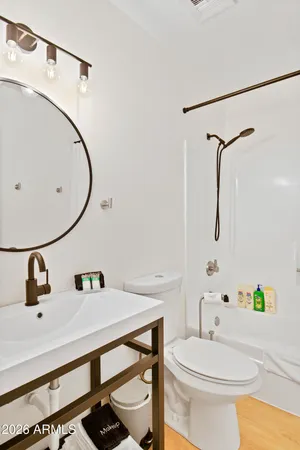 $2,850 | 5909 North 81st Street, Scottsdale, AZ 85250
