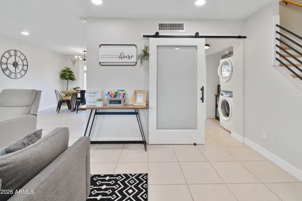 $2,850 | 5909 North 81st Street, Scottsdale, AZ 85250