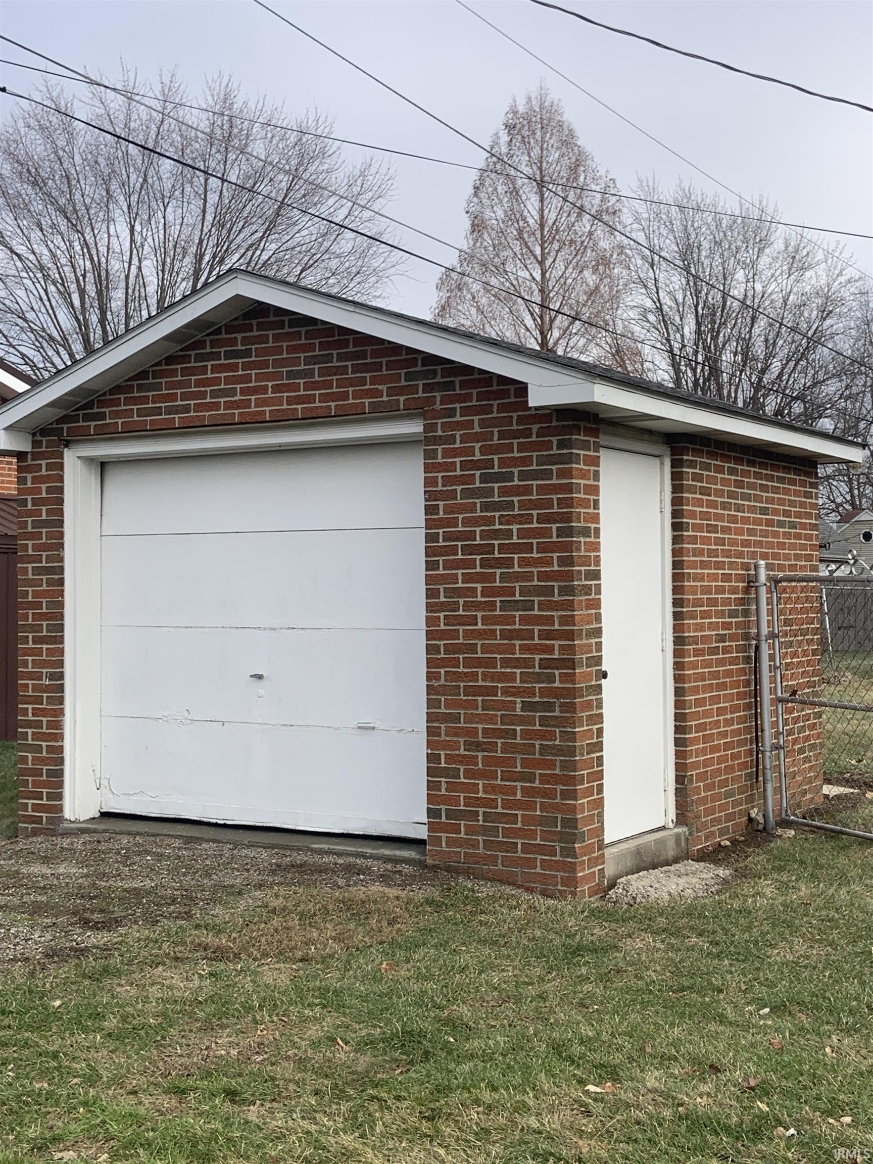 11309 Grabill Road Leo, IN 46765 - Photo 27 of 33