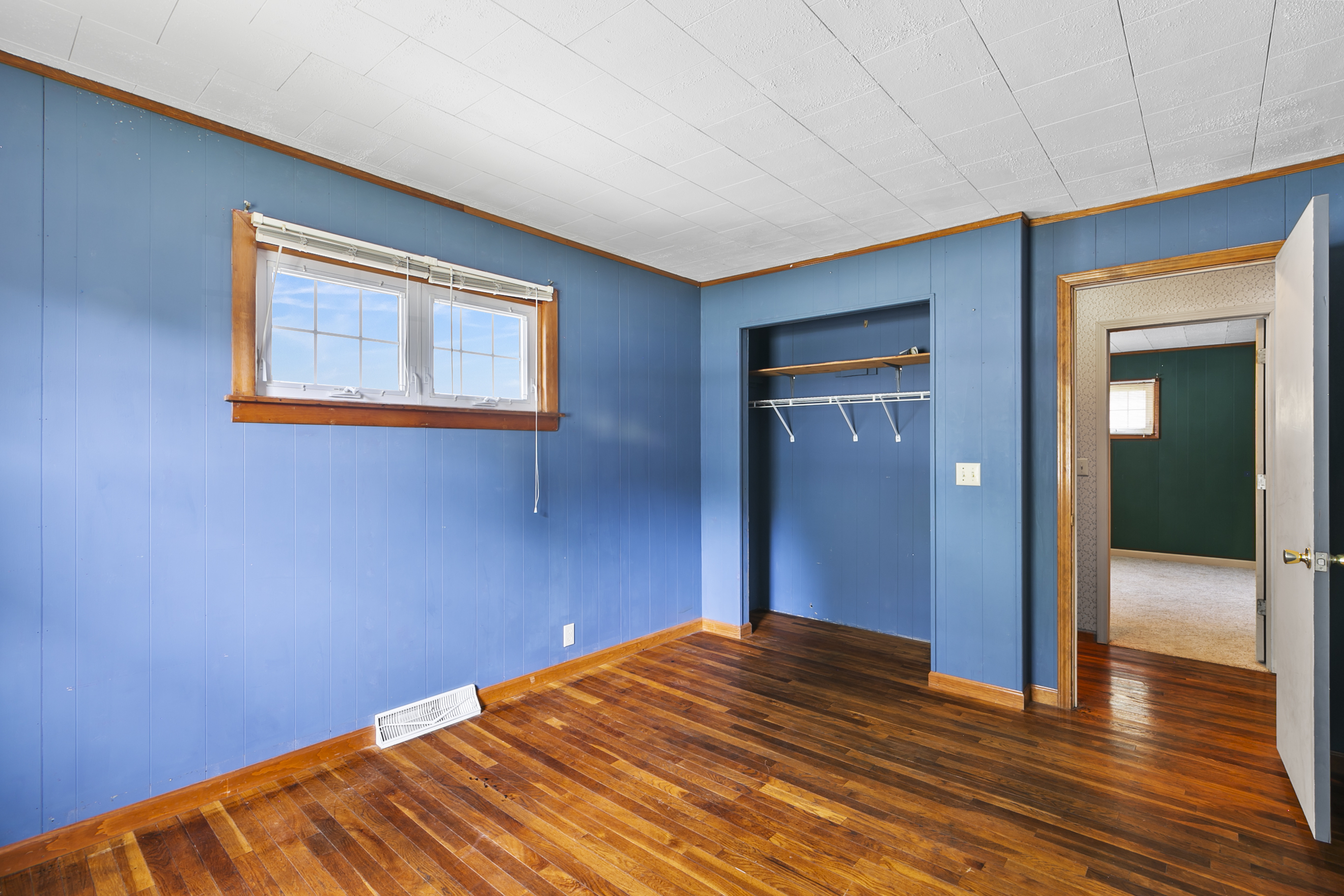 825 South Broadway Street Pendleton, IN 46064 - Photo 20 of 35